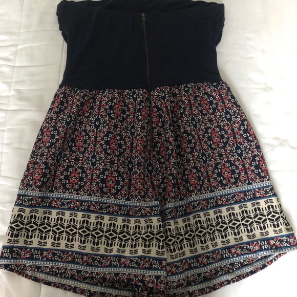 Strapless Romper - Picture 4 of 4